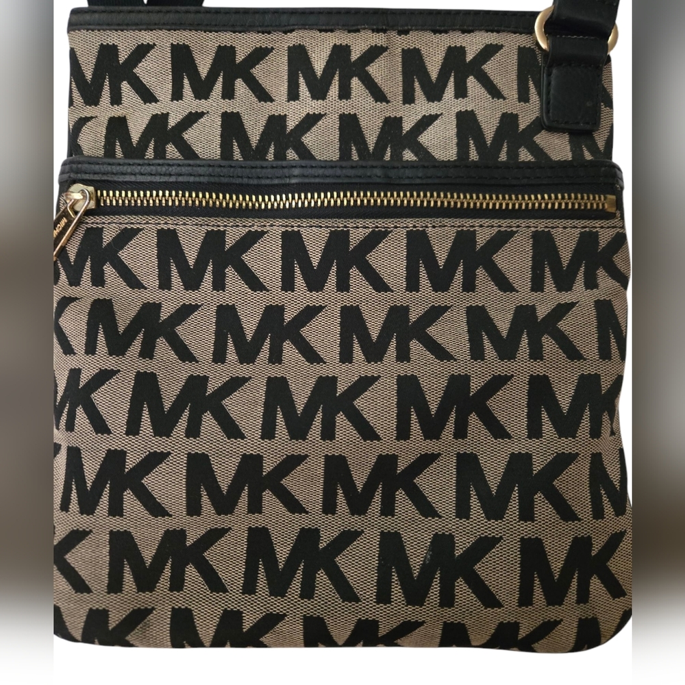 Michael Kors Jet Set Monogram Black and Tan Logo Crossbody Bag